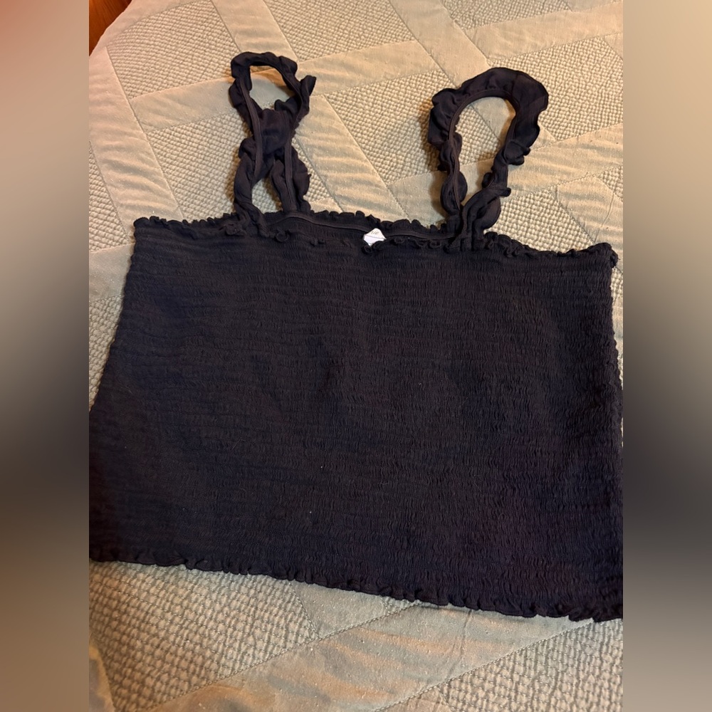 Black aerie top